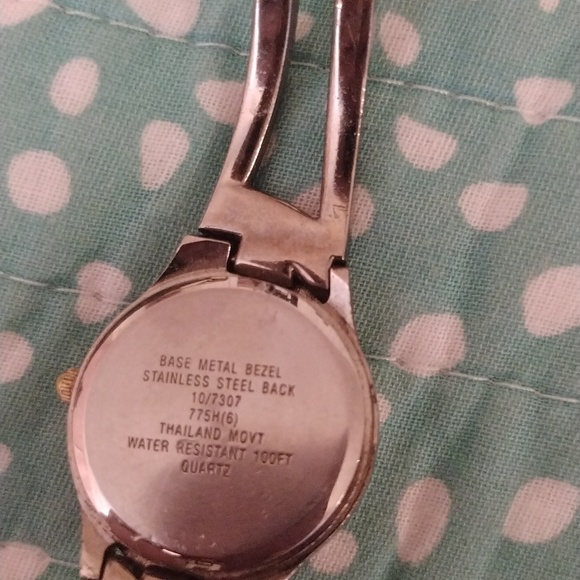 Anne Klein silver & gold toned water resistant & elegant watch - Picture 2 of 6